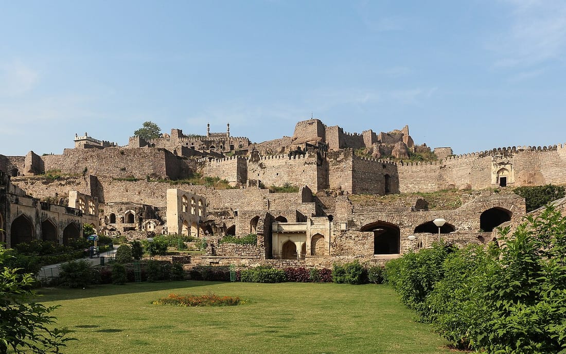 Hyderabad Charminar & Golconda Day Tour